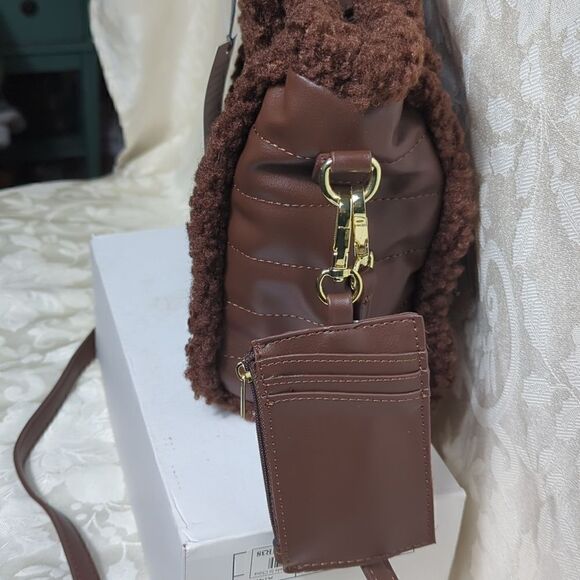 Aspen Brown and Faux Fur Crossbody Bag NWT - Picture 4 of 7